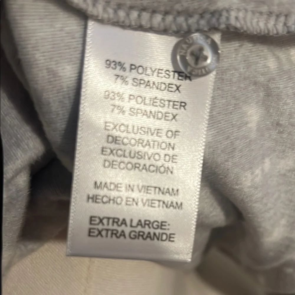NWT Nautica Silver Star Long Sleeve - Picture 5 of 5